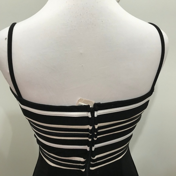 Tadashi Size S Body Con Formal Sexy Black White - Picture 7 of 8